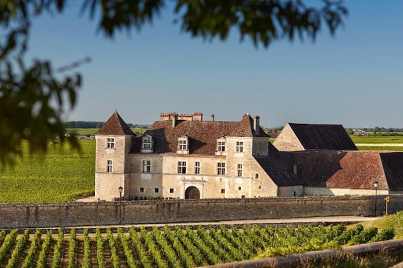 atland-aide-a-la-rehabilitation-du-chateau-du-clos-de-vougeot