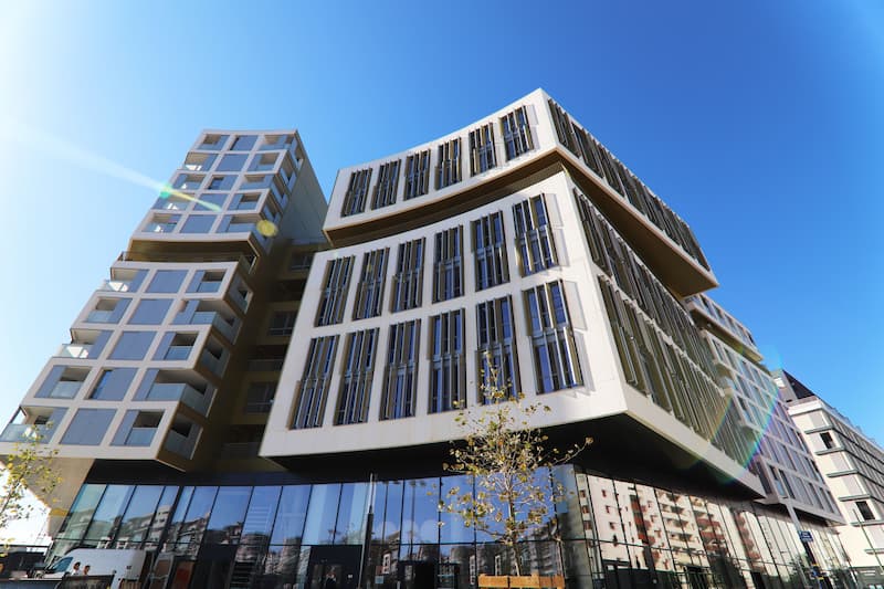 scpi-ncap-regions-immeuble-moderne-port-marianne